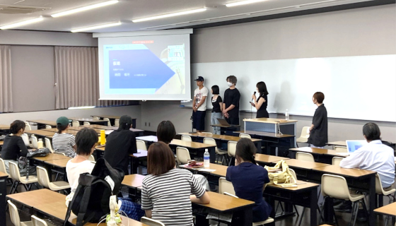 関西外国語大学とキャリア教育を目的とした講義を実施